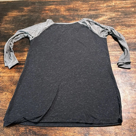 Nirvana Ragland distressed long sleeve thin T shirt size small EDGY FEMININE - Picture 4 of 9